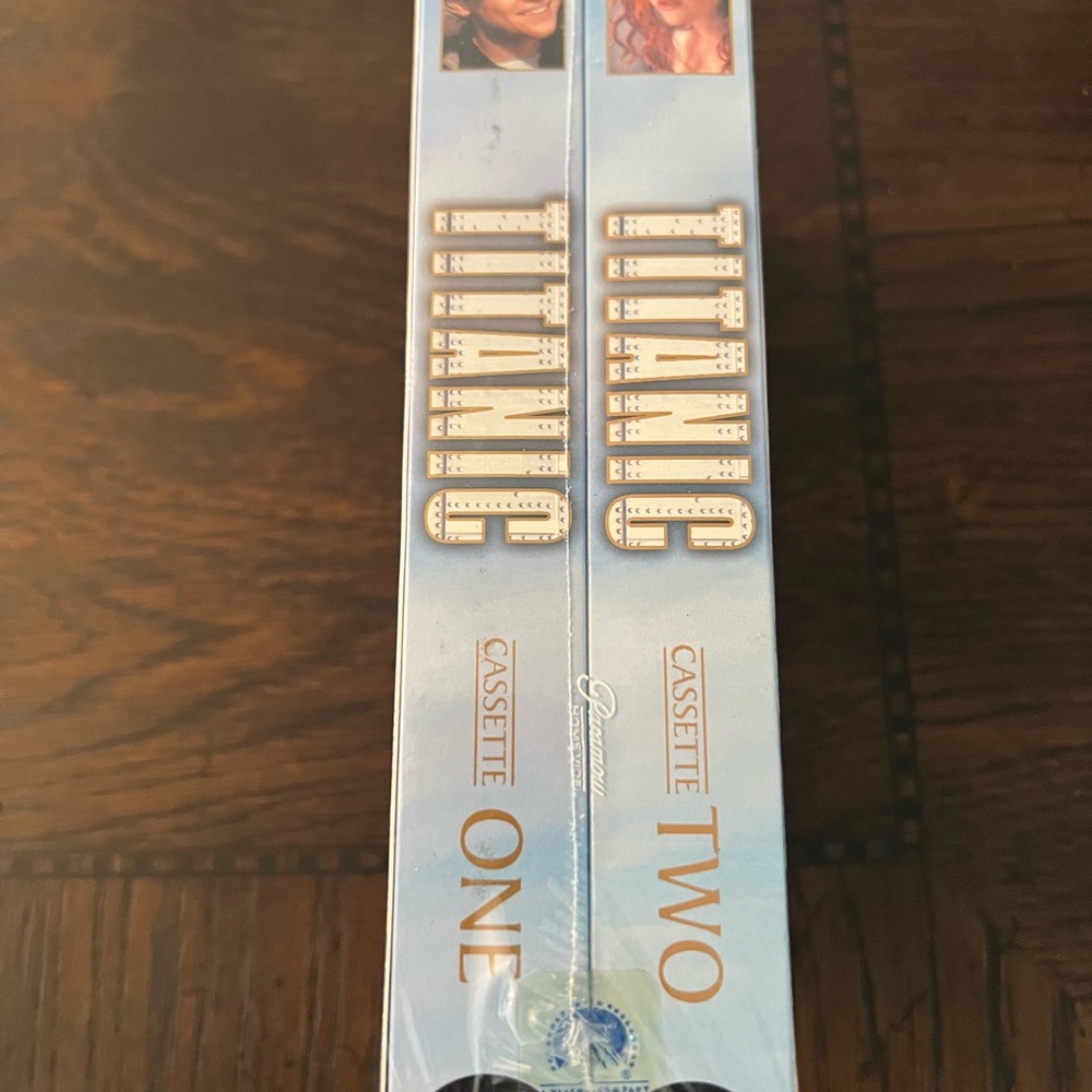 Titanic VHS - Double Tape . Sealed - Picture 4 of 5